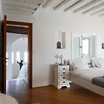 Cliff 270 In Houlakia * Fanári