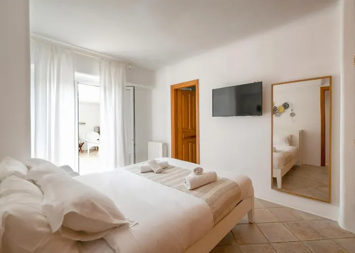 Villa Cliff 270 In Houlakia