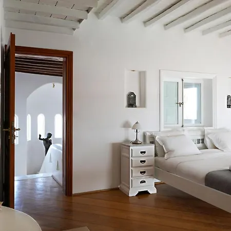 Cliff 270 In Houlakia * Fanari (Mykonos)