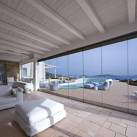 Villa Cliff 270 In Houlakia