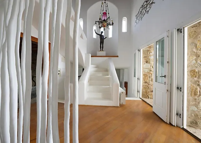 Cliff 270 In Houlakia Villa *